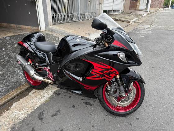 SUZUKI GSX 1300R HAYABUSA 